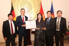 Outstanding overseas Vietnamese in Germany honoured