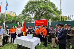 Vietnamese community in Mozambique contributes to national vaccine fund
