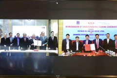 PetroVietnam, Taiwanese fiber producer step up cooperation