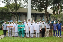 HCM City sends health workers to aid other localities in COVID-19 combat