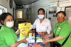 HCM City: Over 365,000 people benefit from COVID-19 support packages