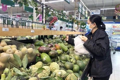 Domestic retailers regain market share