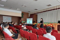 Vietnamese language course opens at Ukraine’s school 
