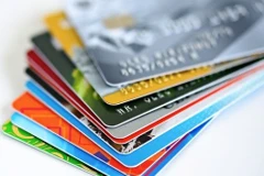 Banks to stop issuing magnetic strip cards in three months