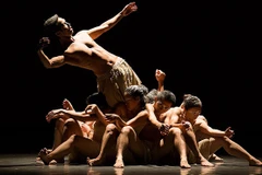 Dance show inspired by tuong to enthrall Hanoi audience