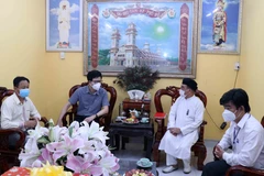 Gov’t officials congratulate Cao Dai followers on biggest festival