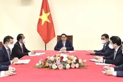 Vietnamese, Belgian PMs discuss measures to strengthen bilateral ties