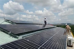 Bidding contract for Phuoc Thai 2, Phuoc Thai 3 solar power plants signed 