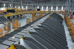 Vietnam Post launches automated package sorting system