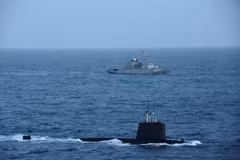 Vietnam urges countries to actively contribute to maintaining peace, stability in East Sea