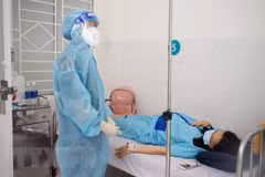 Treatment areas set up for pregnant women with COVID-19 in HCM City