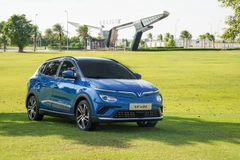 VinFast to deliver first electric model VF e34 to clients on Dec 25