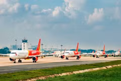 Vietjet named among world’s top 10 safest & best low-cost airlines 