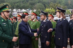 PM suggests building border economic zone in Cao Bang