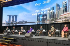 At the Joint Opening of the CleanEnviro Singapore and Singapore International Water Week (Photo: VNA)