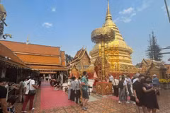 At Phrathat Doi Suthep pagoda in Thailand (Photo: VNA)
