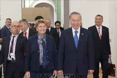 Party General Secretary and State President To Lam (R) meets Viola Amherd, President of the Swiss Confederation and head of the Federal Department of Defence, Civil Protection and Sport (Photo: VNA)