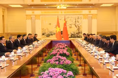 At the meeting. Photo : VNA