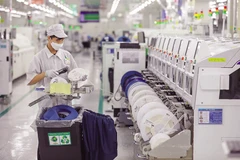 Samsung always considers Vietnam its global production "base". (Photo: baodautu.vn)