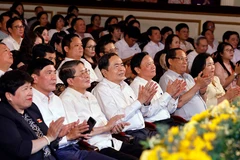 National Assembly (NA) Chairman Tran Thanh Man (fourth from left) attends a special art programme themed "Nang Ba Dinh” (Ba Dinh sunshine) at the Hanoi Opera House on August 27. (Photo: VNA)