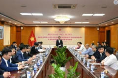 Back to work after Tet, maintaining goods supply and exports