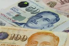 Singapore: Nearly 290 million USD saving bonds accepted