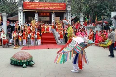 Hanoi moves to preserve ancient dances