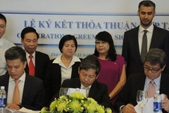 Oman eyes highway, water works in Vietnam