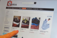 E-commerce contributes to growth