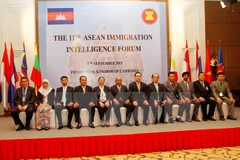ASEAN senior immigration officials discuss cooperation in Cambodia