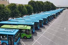 Hanoi: Transerco applies technology to improve public bus services