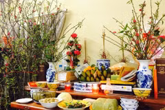 Ancestor worship reminds people of their roots 