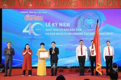 “Tin Tuc” newspaper awarded Labor Order on 40th anniversary