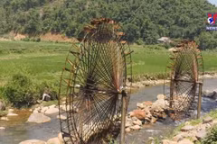 Water wheels - A cultural feature of the Thai people