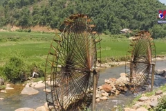 Water wheels - A cultural feature of the Thai people
