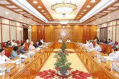 Party chief chairs meeting of Politburo, Secretariat