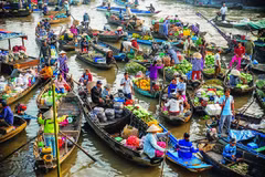 Cai Rang floating market upgrade to be completed next year