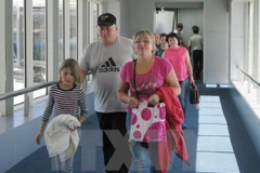 Overseas tourists to Vietnam rise