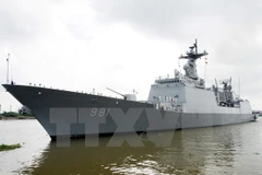 RoK’s naval ships enter Cam Ranh port, visiting Vietnam