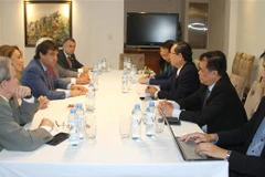 Binh Duong looks to step up trade, investment ties with Argentine localities