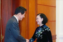 Party official hosts former Special Ambassador for Vietnam-Japan