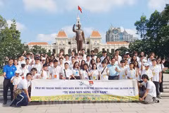Summer camp for overseas young people kicks off in HCM City