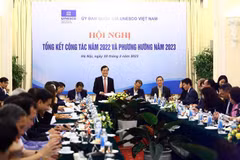 Vietnam develops ties with UNESCO for national development