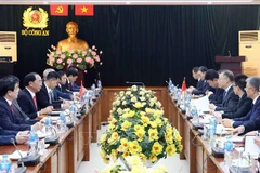 Vietnam, China step up fight against crimes