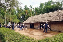 Visitors flock to President Ho Chi Minh's home town