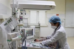 Gov't leaders request measures to deal with shortage of medicines, medical equipment