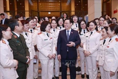 NA Chairman meets with female public security officers