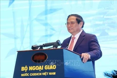 PM sets out major tasks in economic diplomacy