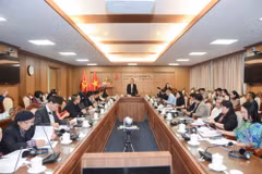 Vietnam promotes education for sustainable development