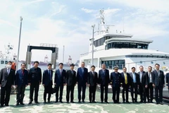  Public Security Minister visits Japan Coast Guard
